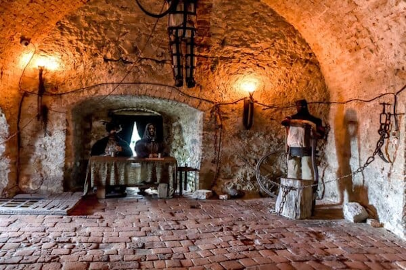 Замок Паланок