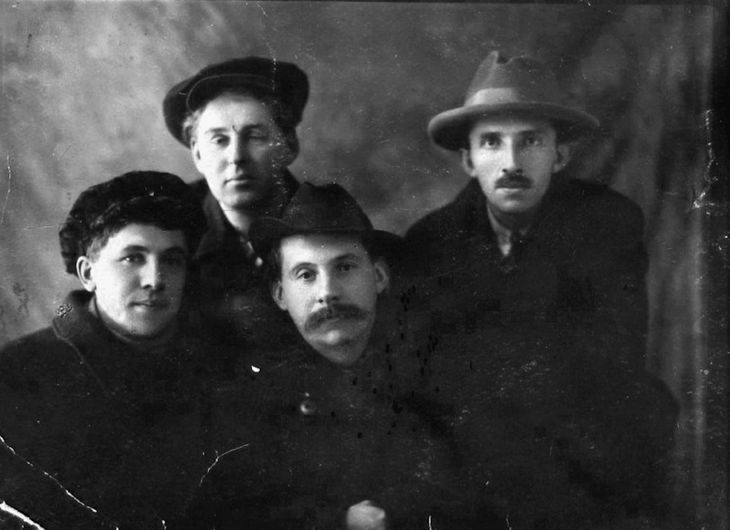 Максим Рильський