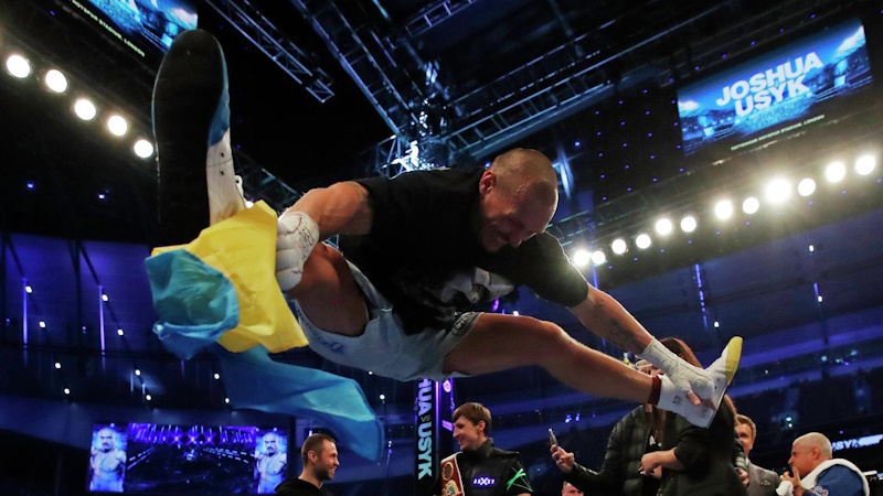 Олександр Усик