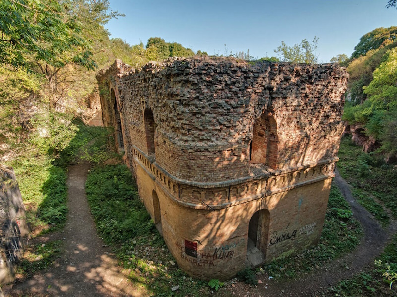 Тараканівський форт