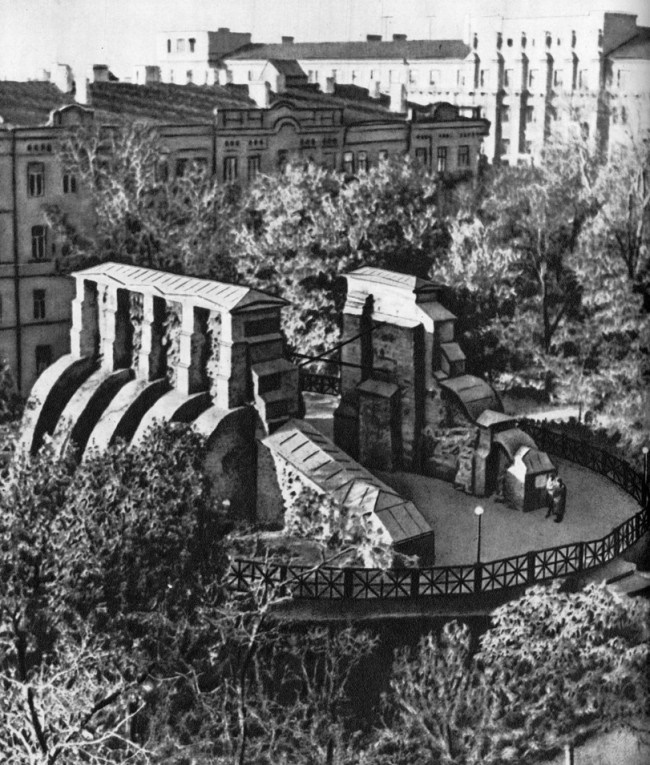 Золоті ворота